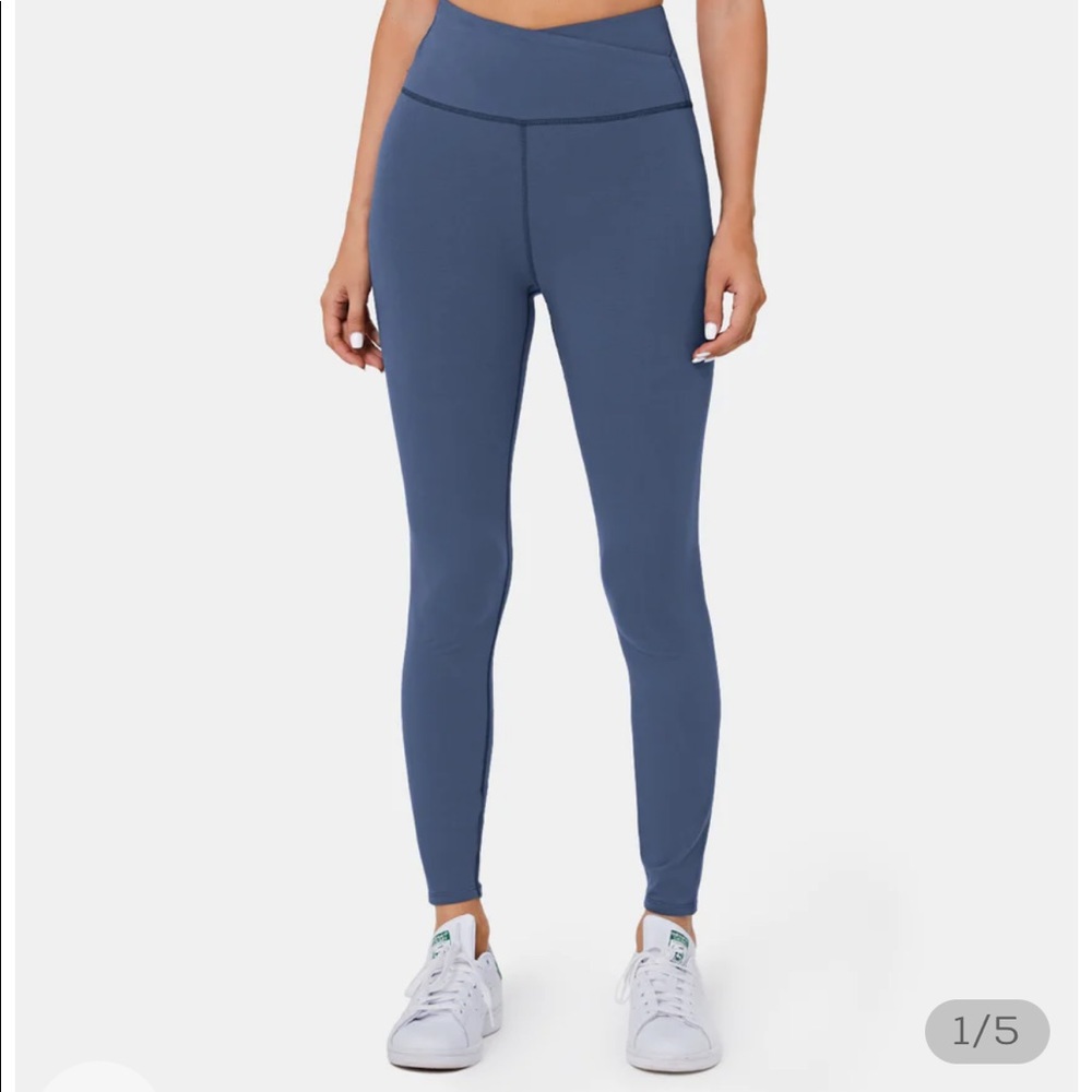 Halara Leggings xs admiral blue